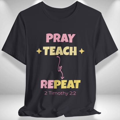 Pray Teach Repeat Coquette Bow (with 2 Timothy 2:2 Bible Verse) Christian Tee — Back-to-School Pastel Stars